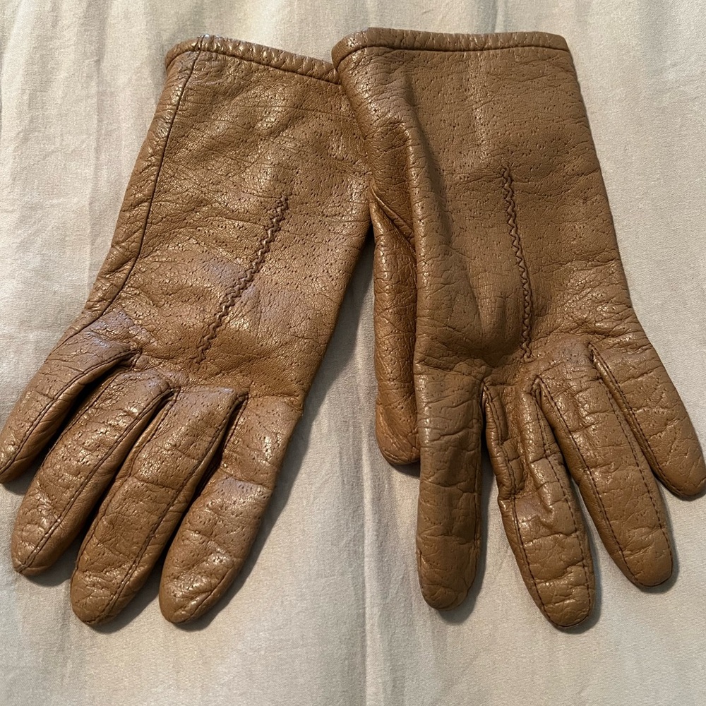 Vintage Fownes Women’s Fawn Brown leather Lined Gloves Sz 7.5